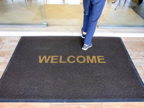 Illustration de l'article Calcul de la TASCOM : faut-il tenir compte du sas d’entrée d’un magasin ?