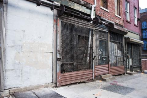 Illustration de l'article Commerces abandonnés : un danger pour le public ?