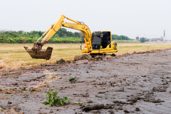 Illustration de l'article Entreprise de travaux agricoles : quand une pelleteuse sectionne une canalisation d’eau…