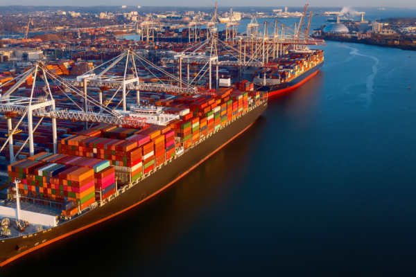 Illustration de l'article Formalités douanières : FRANCE SÉSAME poursuit son extension !